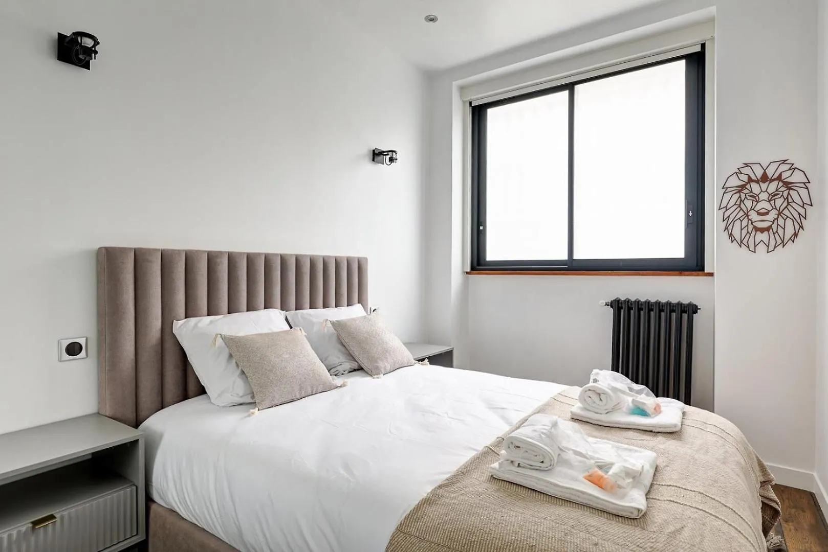 334 Parisian Loft - Superb Apartment In Paris