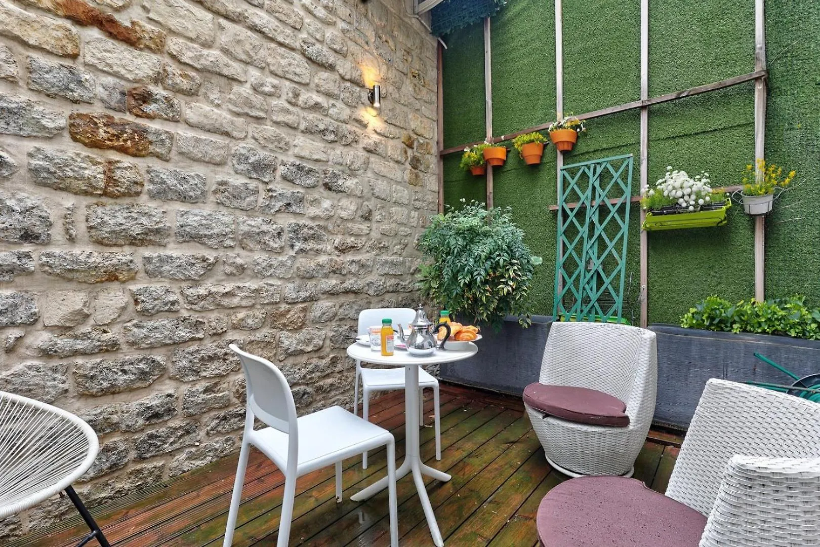 334 Parisian Loft - Superb Apartment In Paris